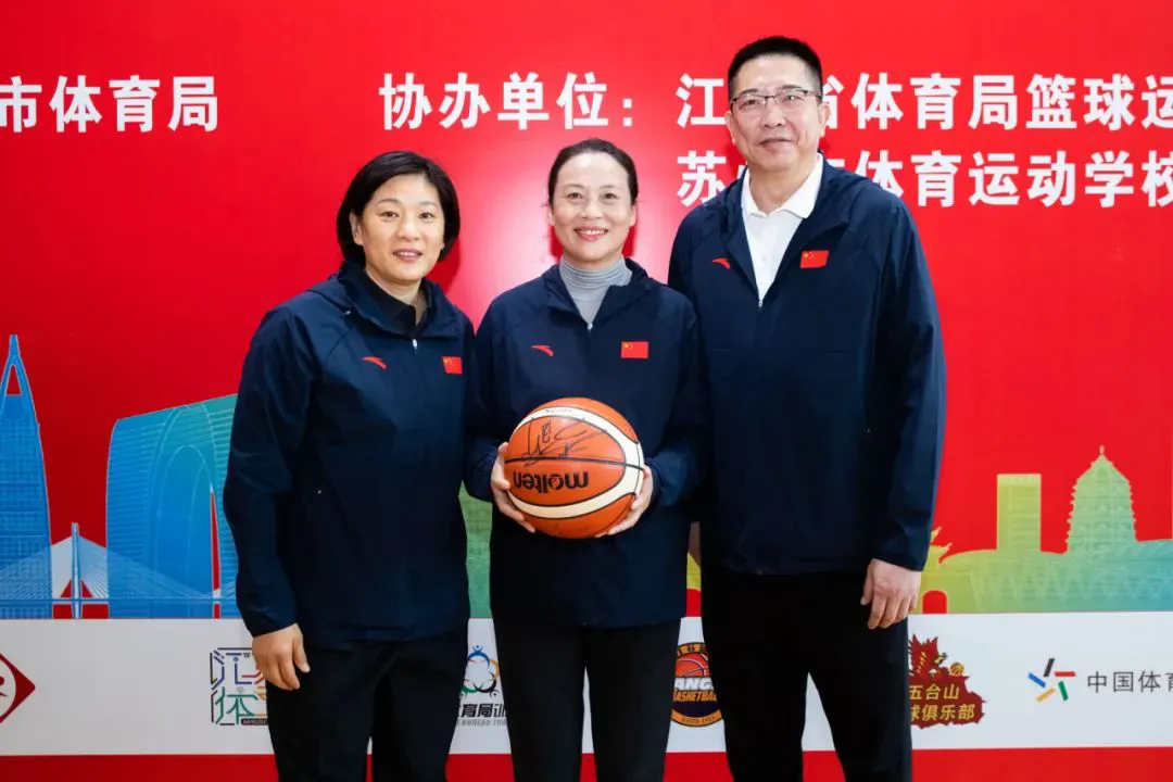 如何在比赛中发现和发展球员潜力_0